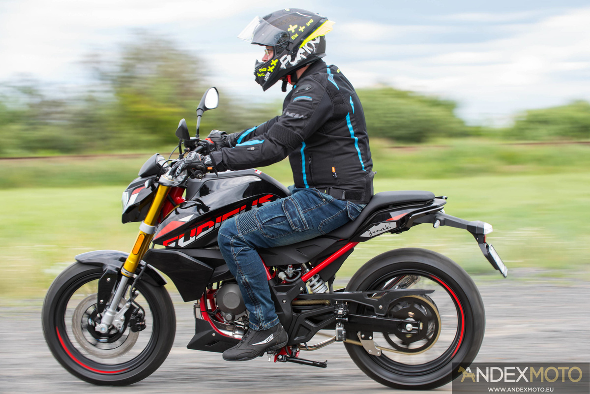 Motorower JUNAK FURIOUS 50
