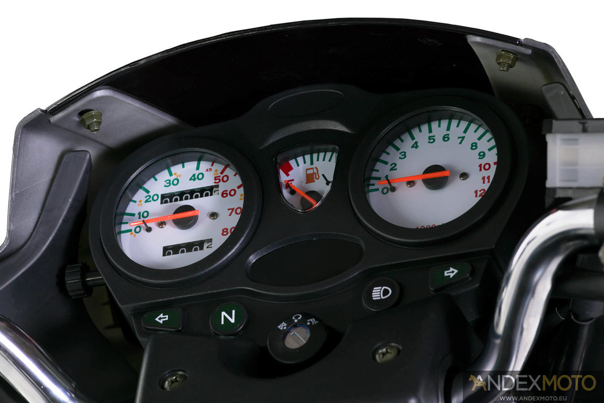 Motorower JUNAK 901