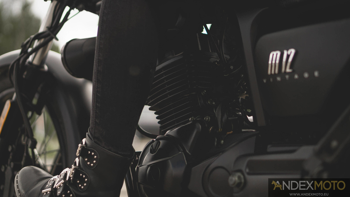Motocykl JUNAK M12 Vintage