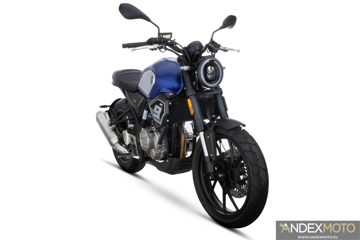 Motocykl JUNAK SC 300