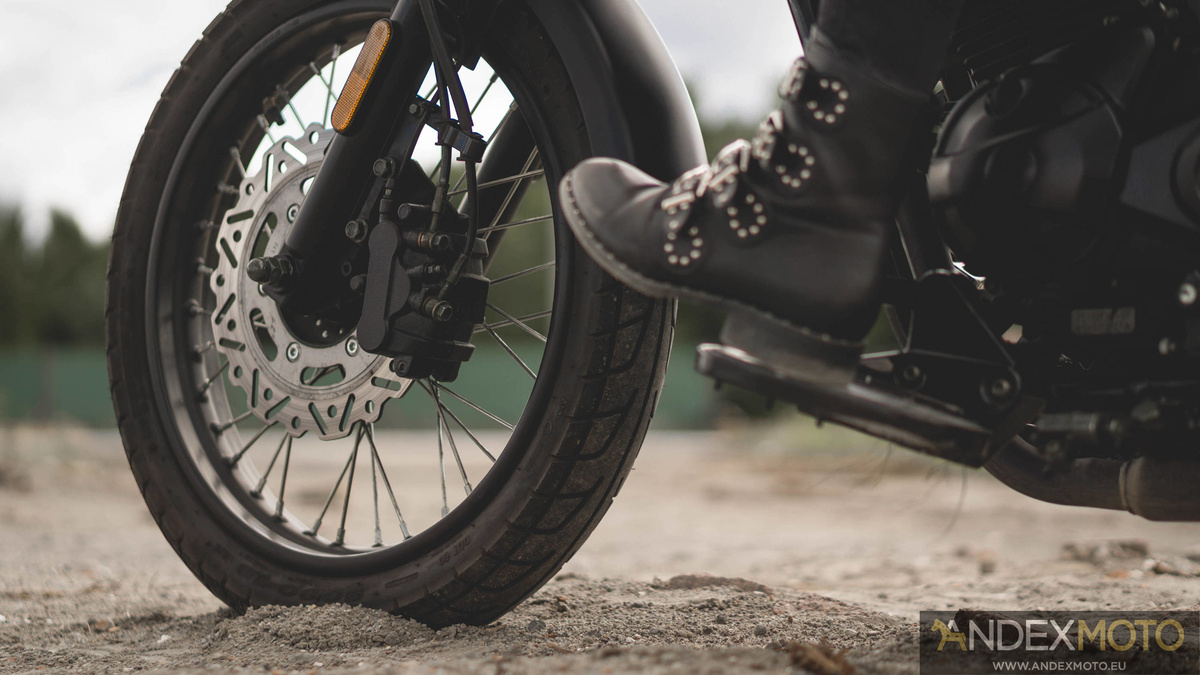 Motocykl JUNAK M12 Vintage